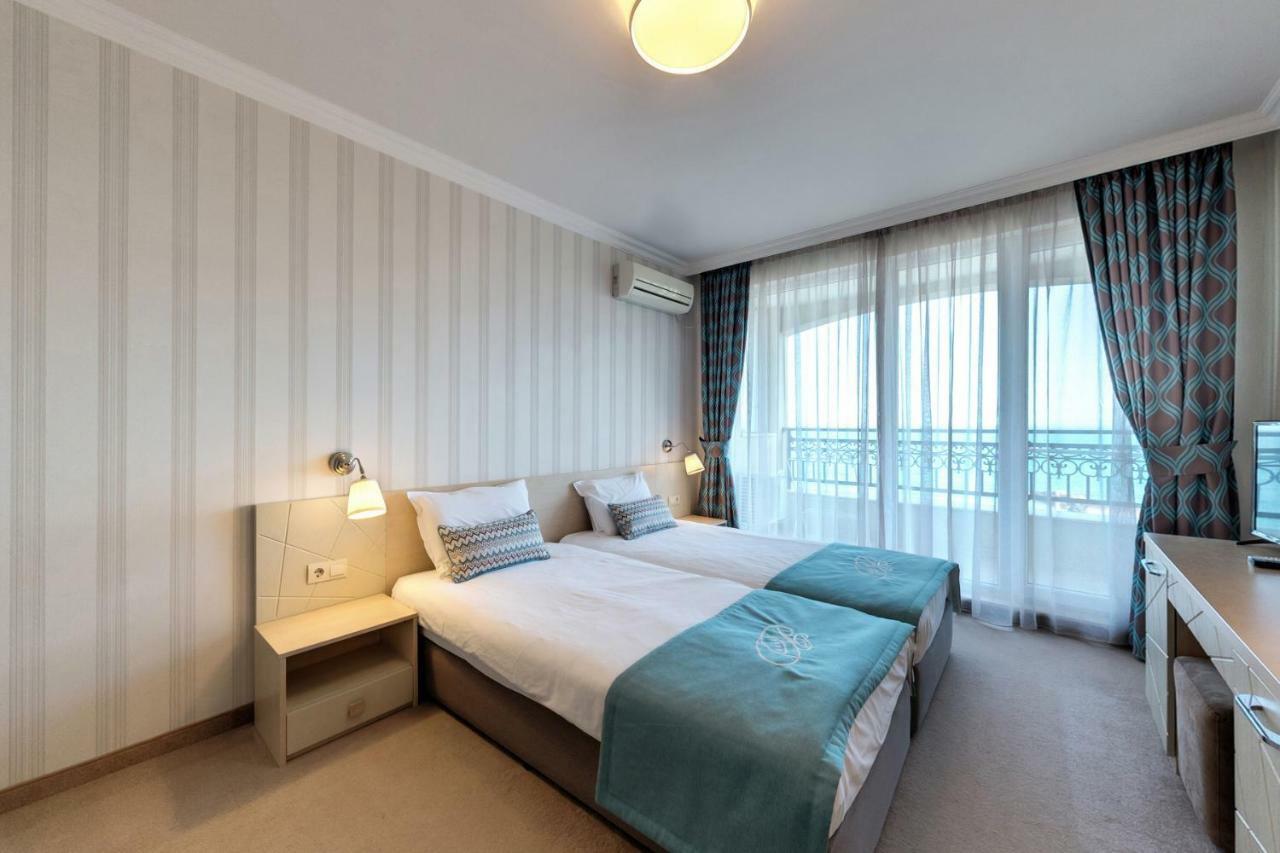 Penelopa Palace Apart Hotel & Spa Πομόριε Εξωτερικό φωτογραφία